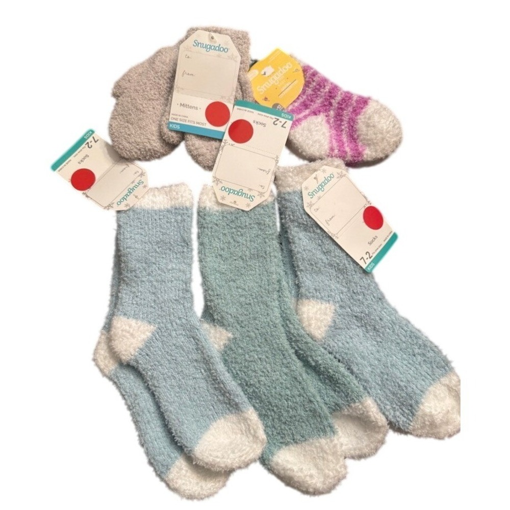 Snugadoo Kids Fuzzy Socks and Mittens Bundle Blue Pink Grey 5 Piece Set NWT